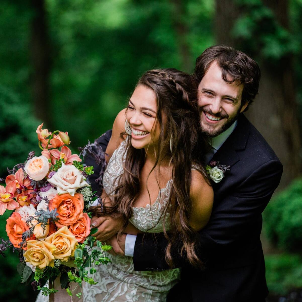 http://www.baltimorebridalhair.com/