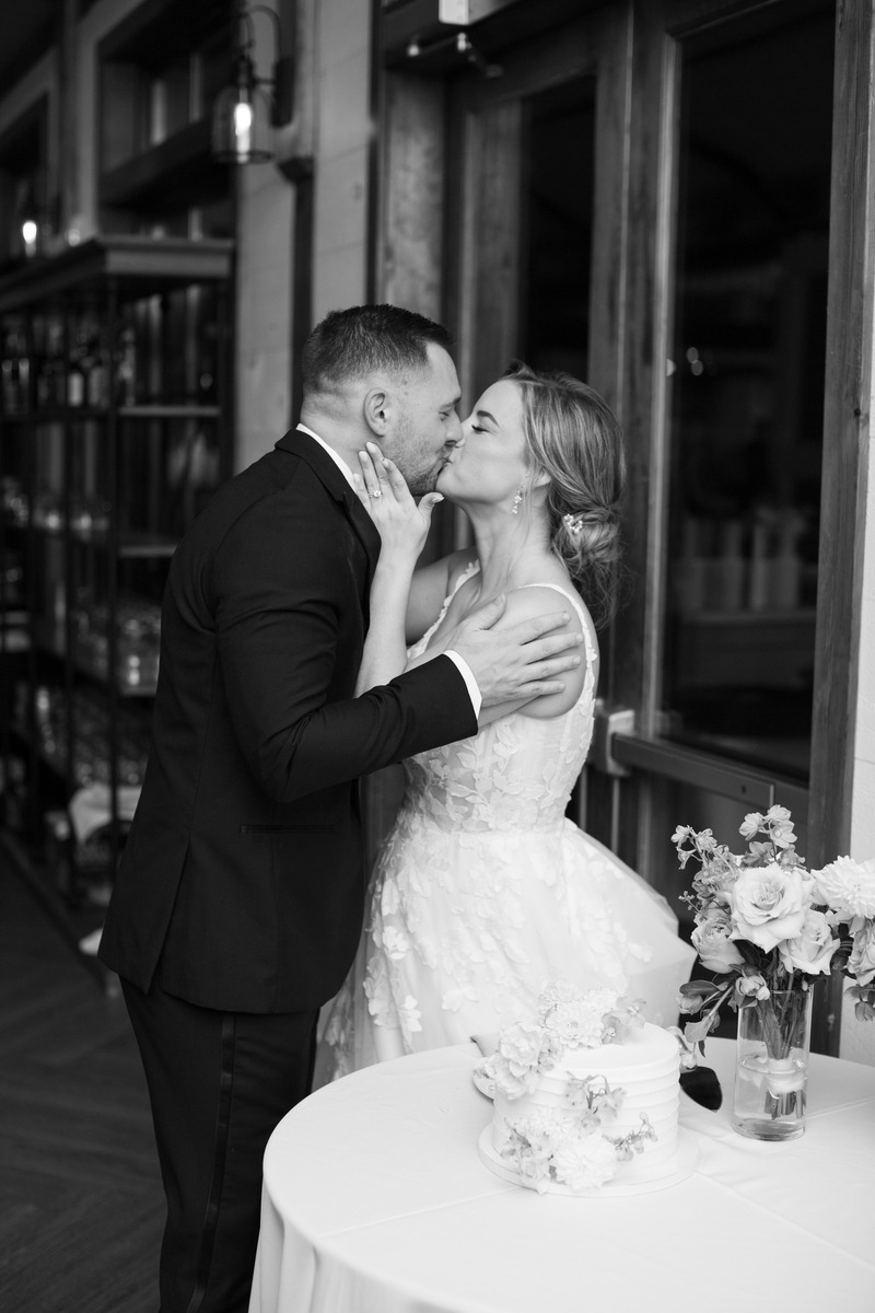 Planner: Megan @ludicevents Venue: @KENT_ISLAND_RESORT Photog: @corrinjasinsi DJ: @Dangoldmanevents HMU: @Mirandapaigebeauty Florist: @truefloral