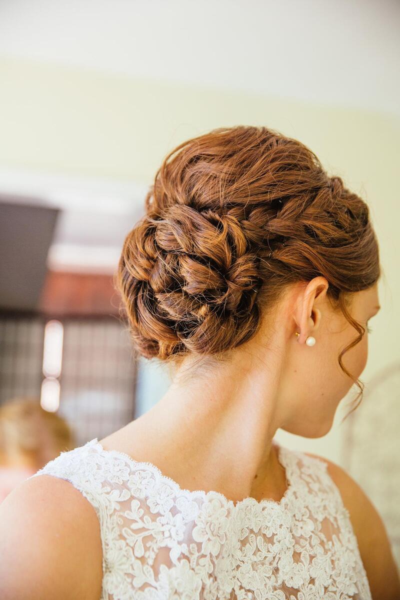 http://www.baltimorebridalhair.com/