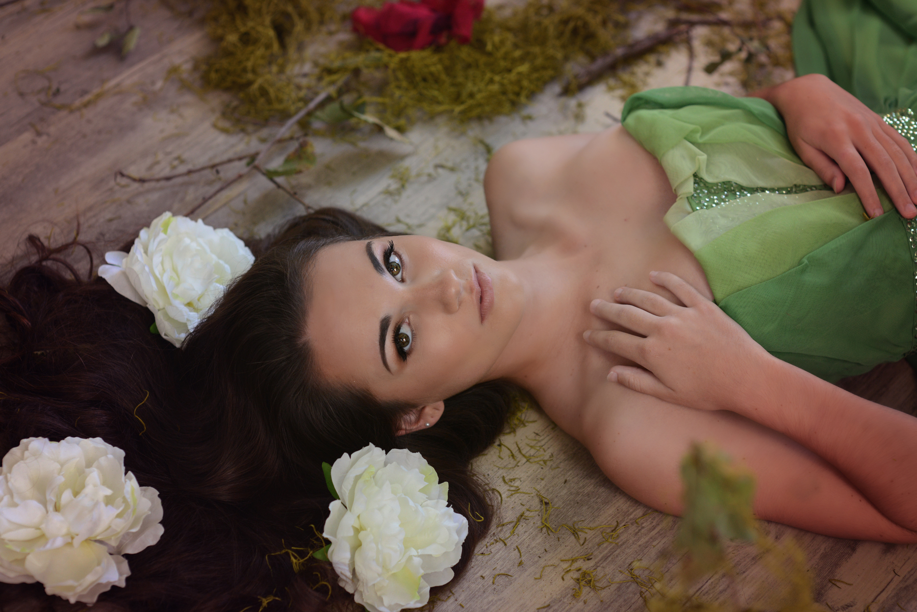 Nicole Palermo Beauty/wardrobe/photography