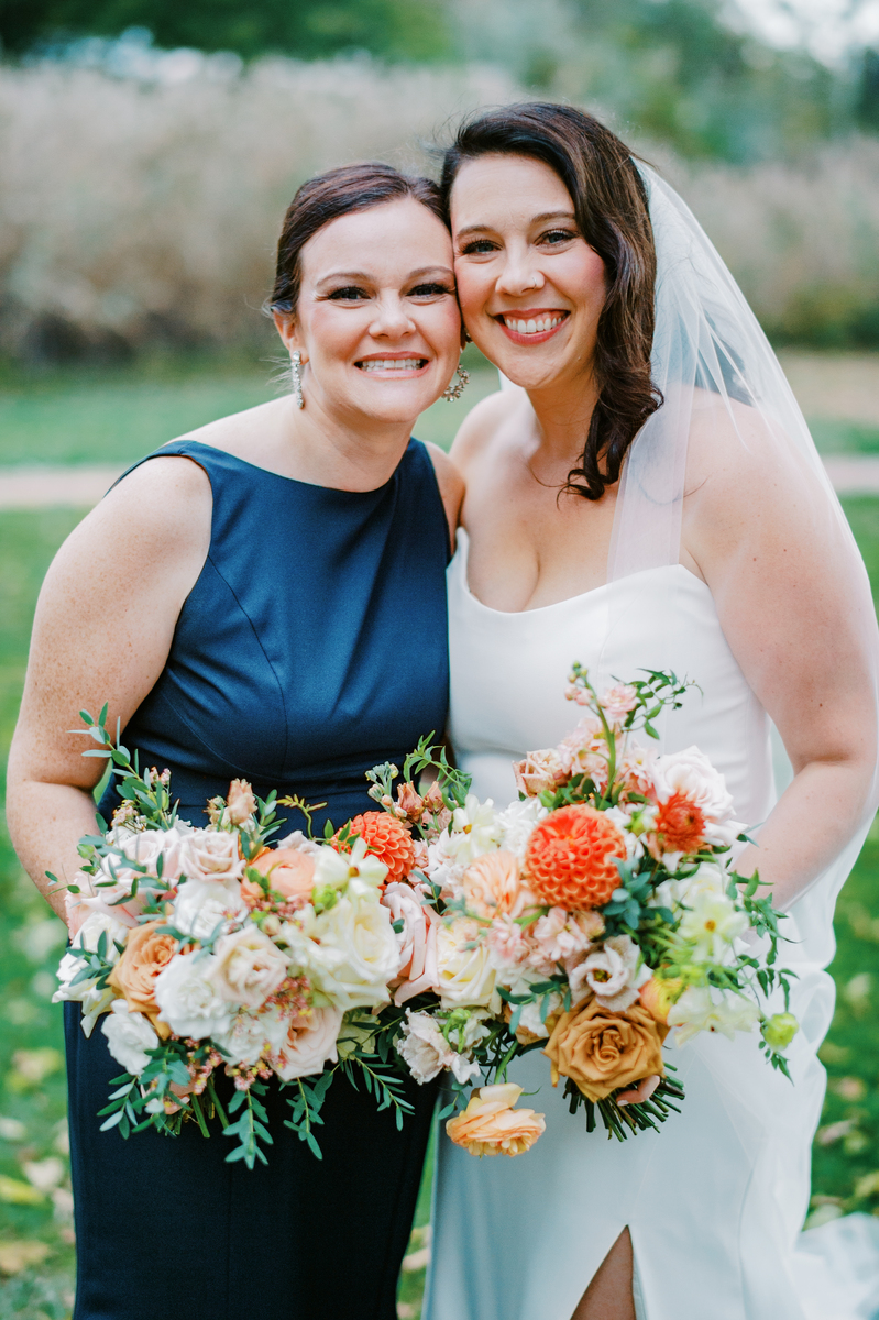 Nicole Palermo Beauty/Maria Gee Bridal Hair/Lauren R Swann photography
