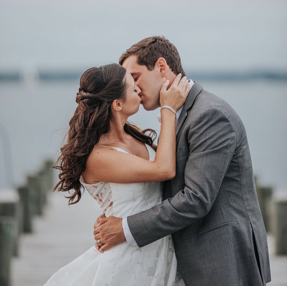 http://www.baltimorebridalhair.com/