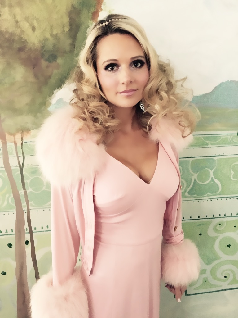 Nicole Palermo Beauty/Photography/wardrobe styling