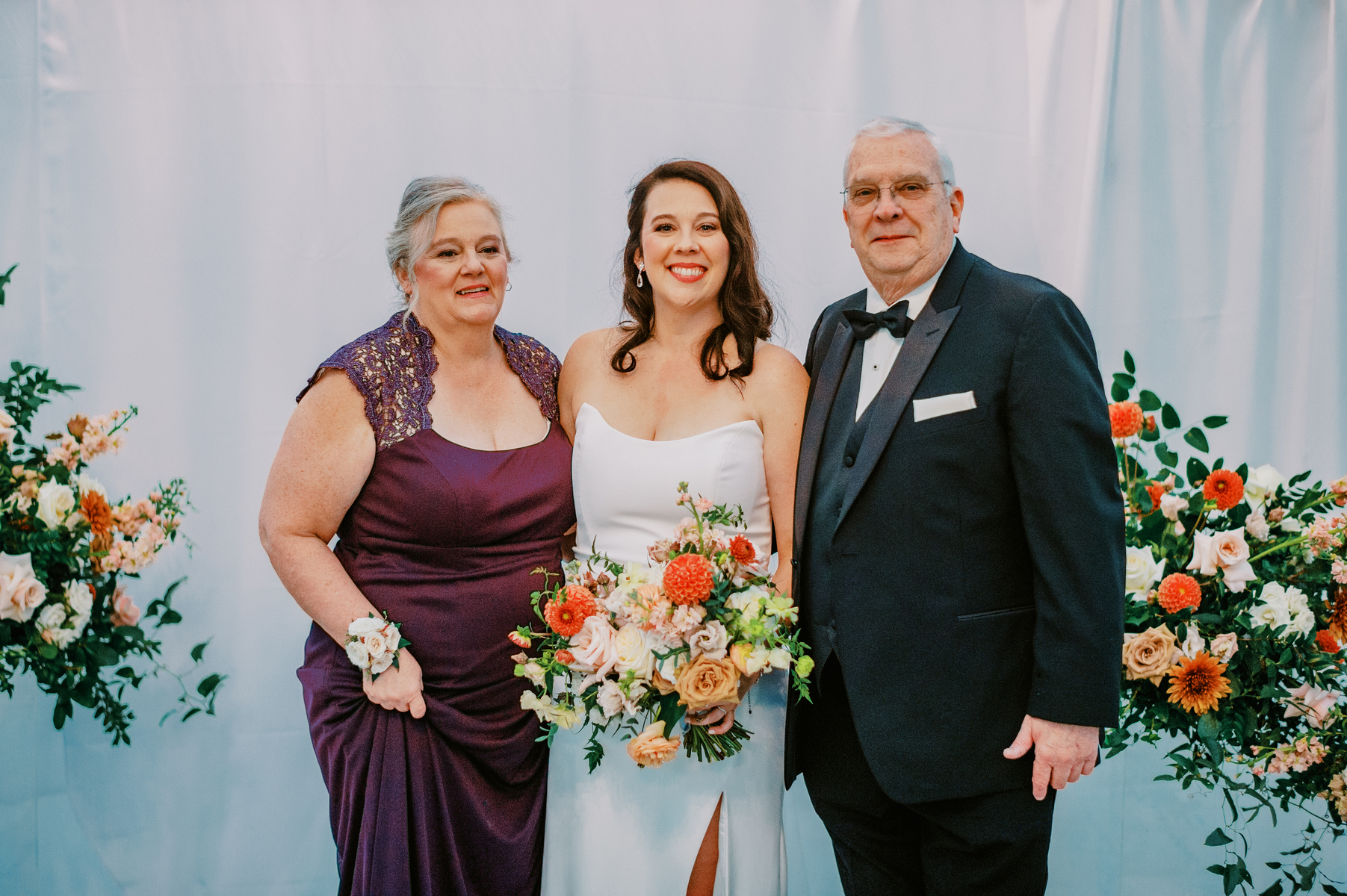 Nicole Palermo Beauty/Maria Gee Bridal Hair/Lauren R Swann photography