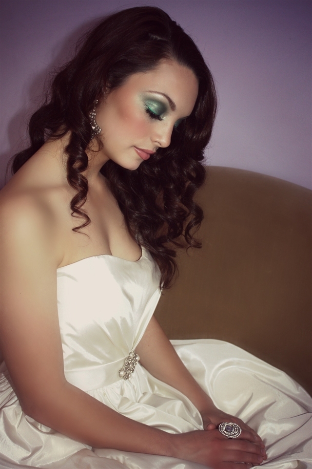 Nicole Palermo Beauty/wardrobe/photography