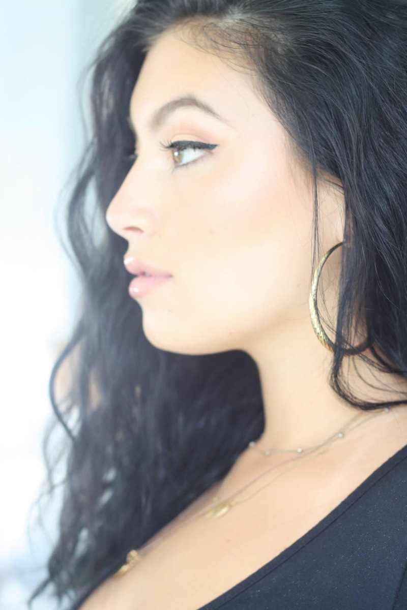 Nicole Palermo Beauty/wardrobe/photography
