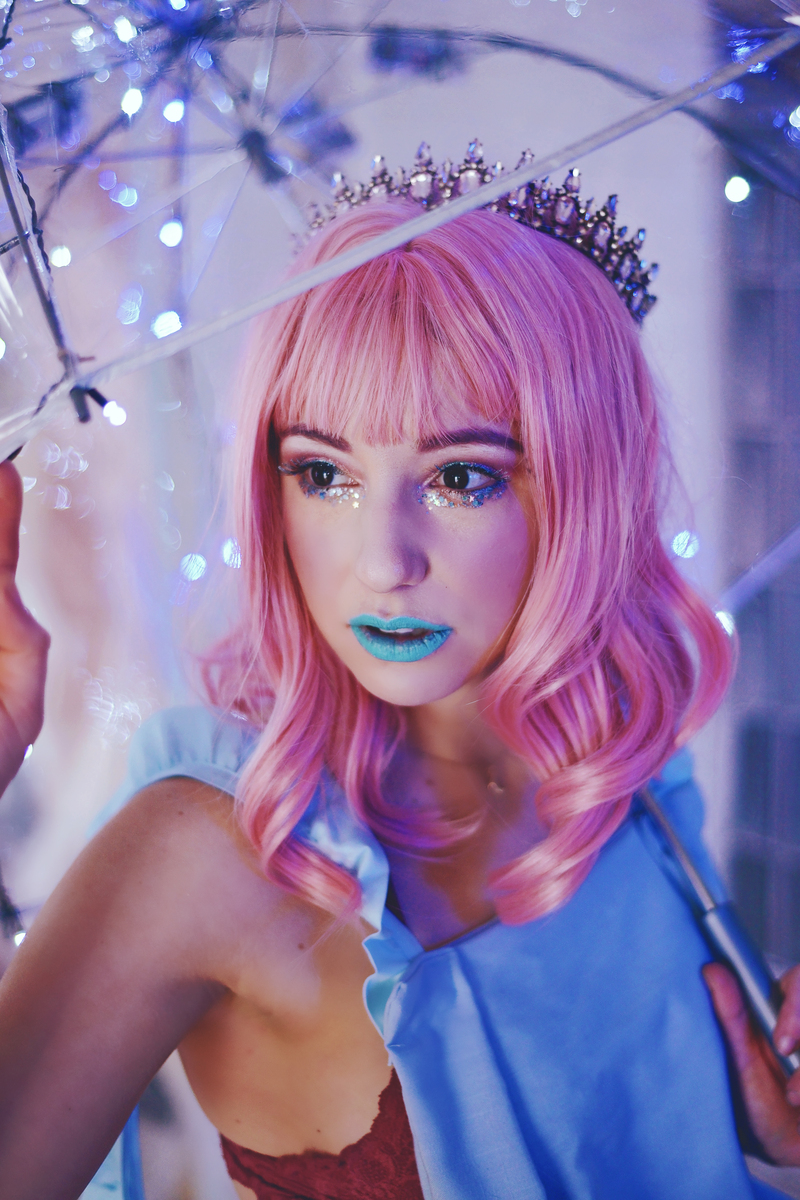 Nicole Palermo Beauty/Alana Beall Photography/set