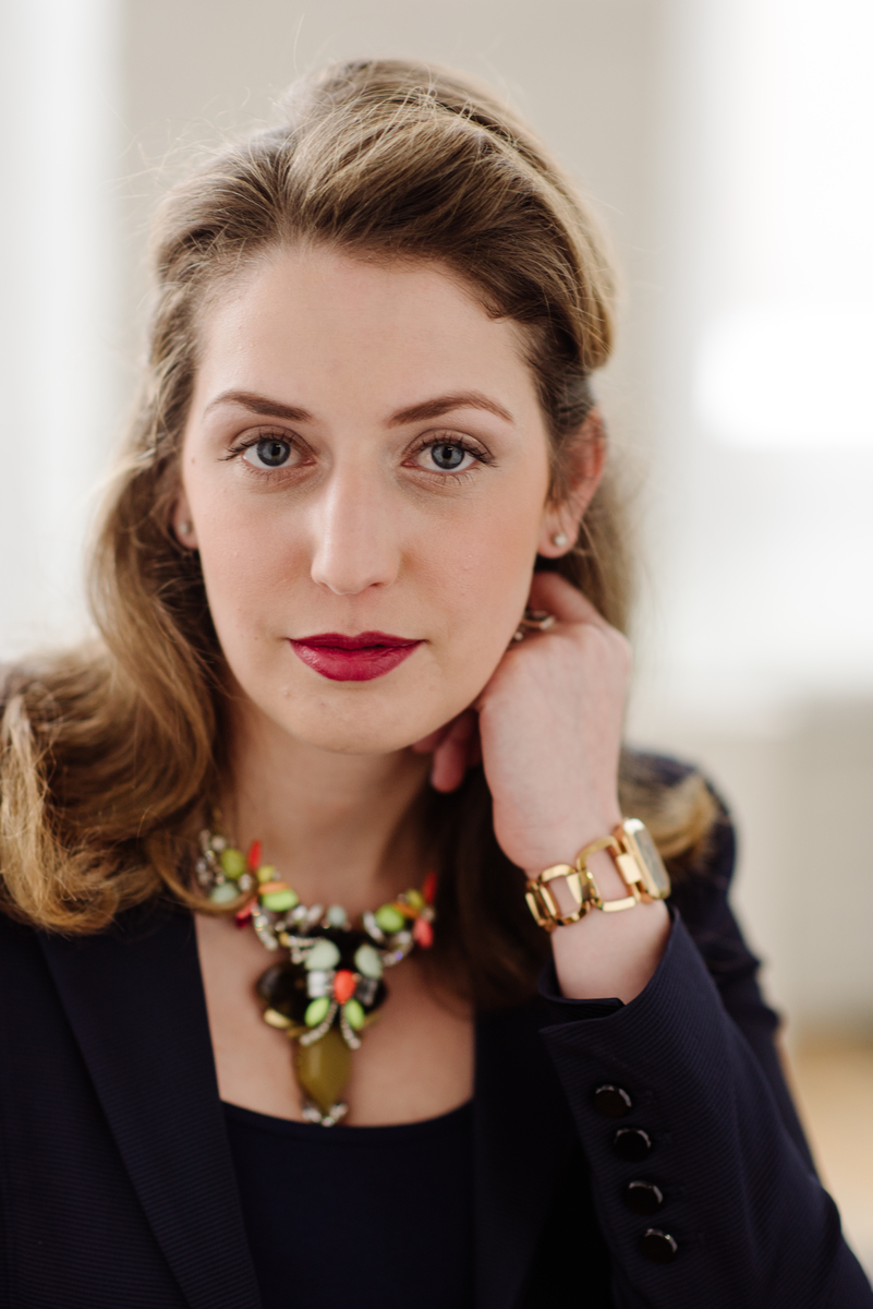 Nicole Palermo Beauty/Mary Gardella Photography/Elle Sessions