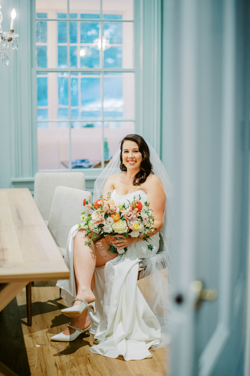 Nicole Palermo Beauty/Maria Gee Bridal Hair/Lauren R Swann photography