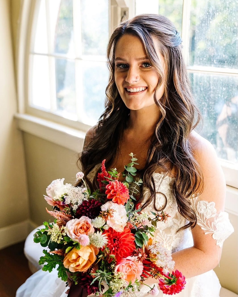 Nicole Palermo Beauty/Bianca Ascenzi Bridal Hair/Instagram Tpoz photography