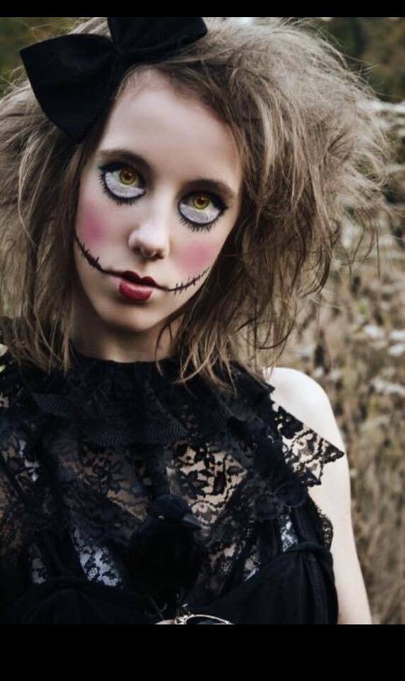 Nicole Palermo Beauty/Photography/wardrobe styling