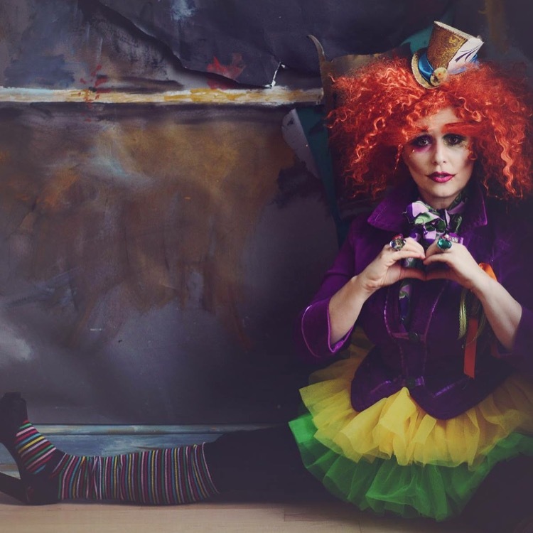 Nicole Palermo Beauty/Alana Beall Photography/set