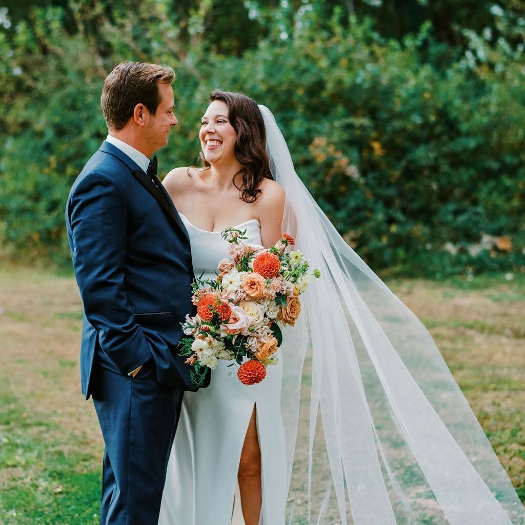 Nicole Palermo Beauty/Maria Gee Bridal Hair/Lauren R Swann photography