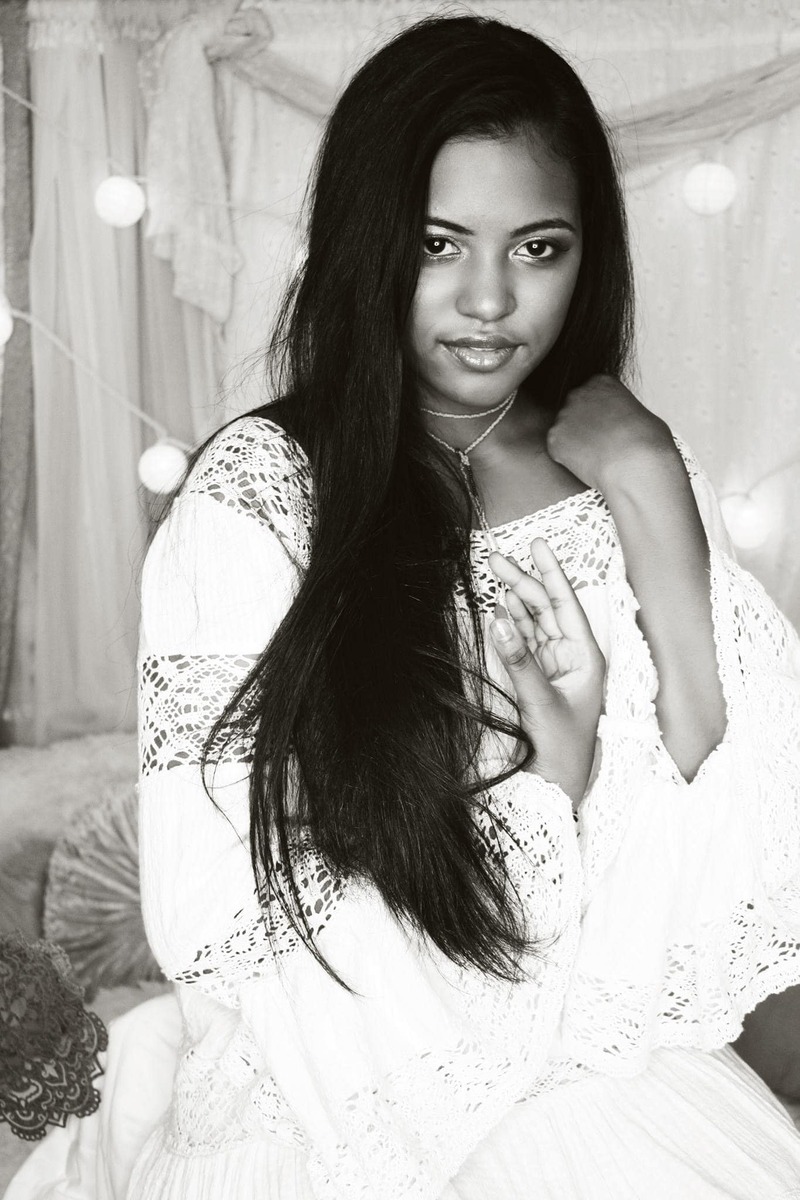Nicole Palermo Beauty/Photography/wardrobe styling