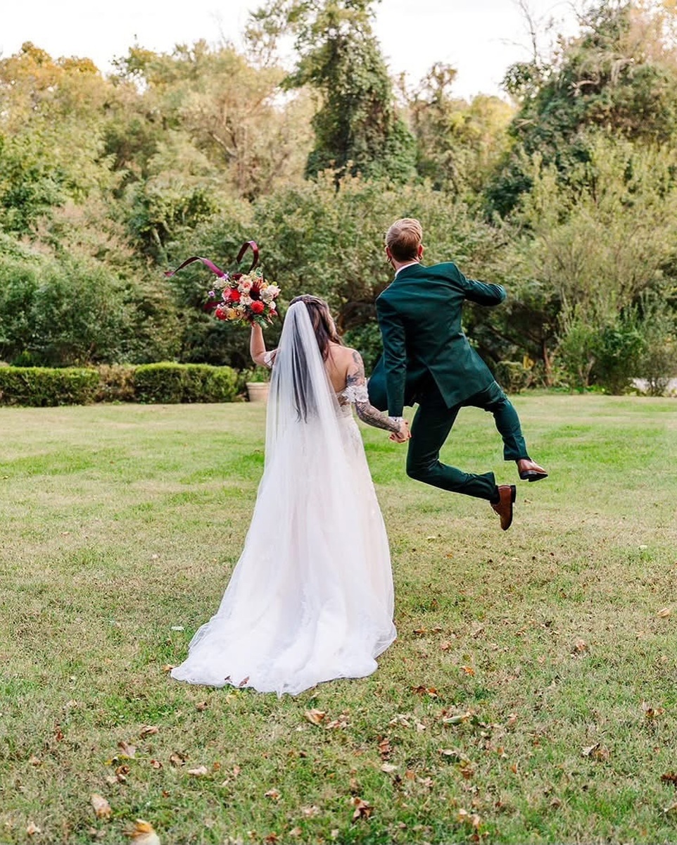 Nicole Palermo Beauty/Bianca Ascenzi Bridal Hair/Instagram Tpoz photography