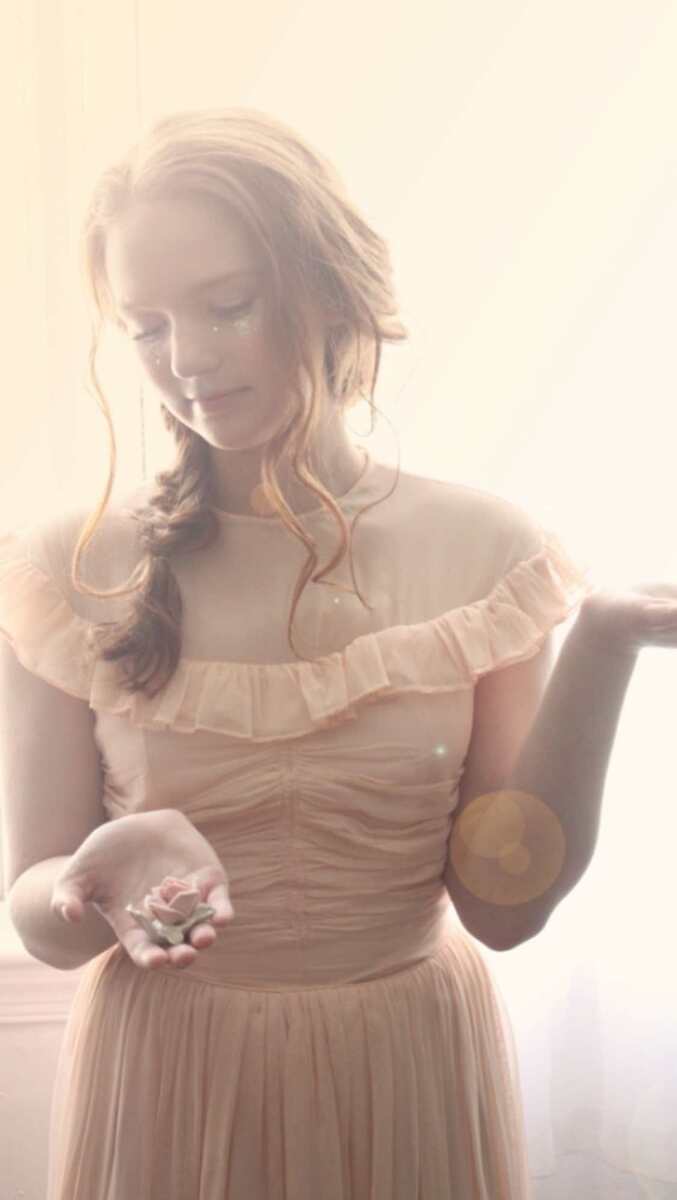 Nicole Palermo Beauty/Photography/wardrobe styling
