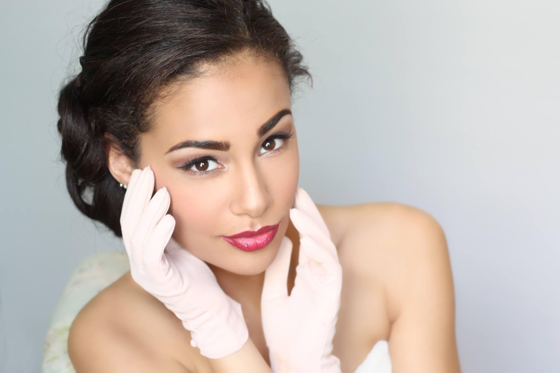 Nicole Palermo Beauty/wardrobe/photography