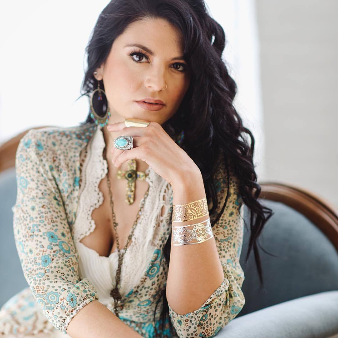 Nicole Palermo wardrobe styling/Happily Ever After Beauty Team/ Sofia Alexandria Model/Mary Gardella Photography/