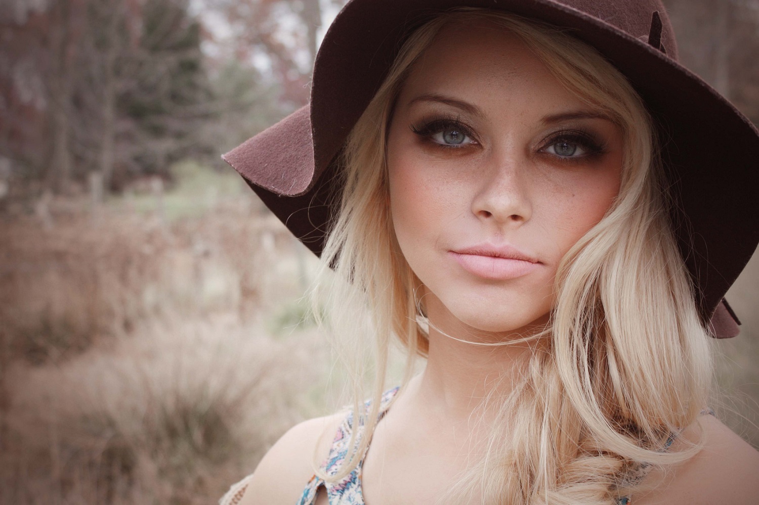 Nicole Palermo Beauty/wardrobe/photography